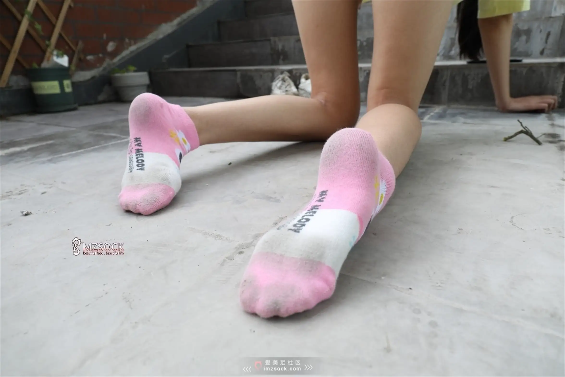 [Mzsock] Love beautiful feet NO.071 Ding ding#[66P]-1