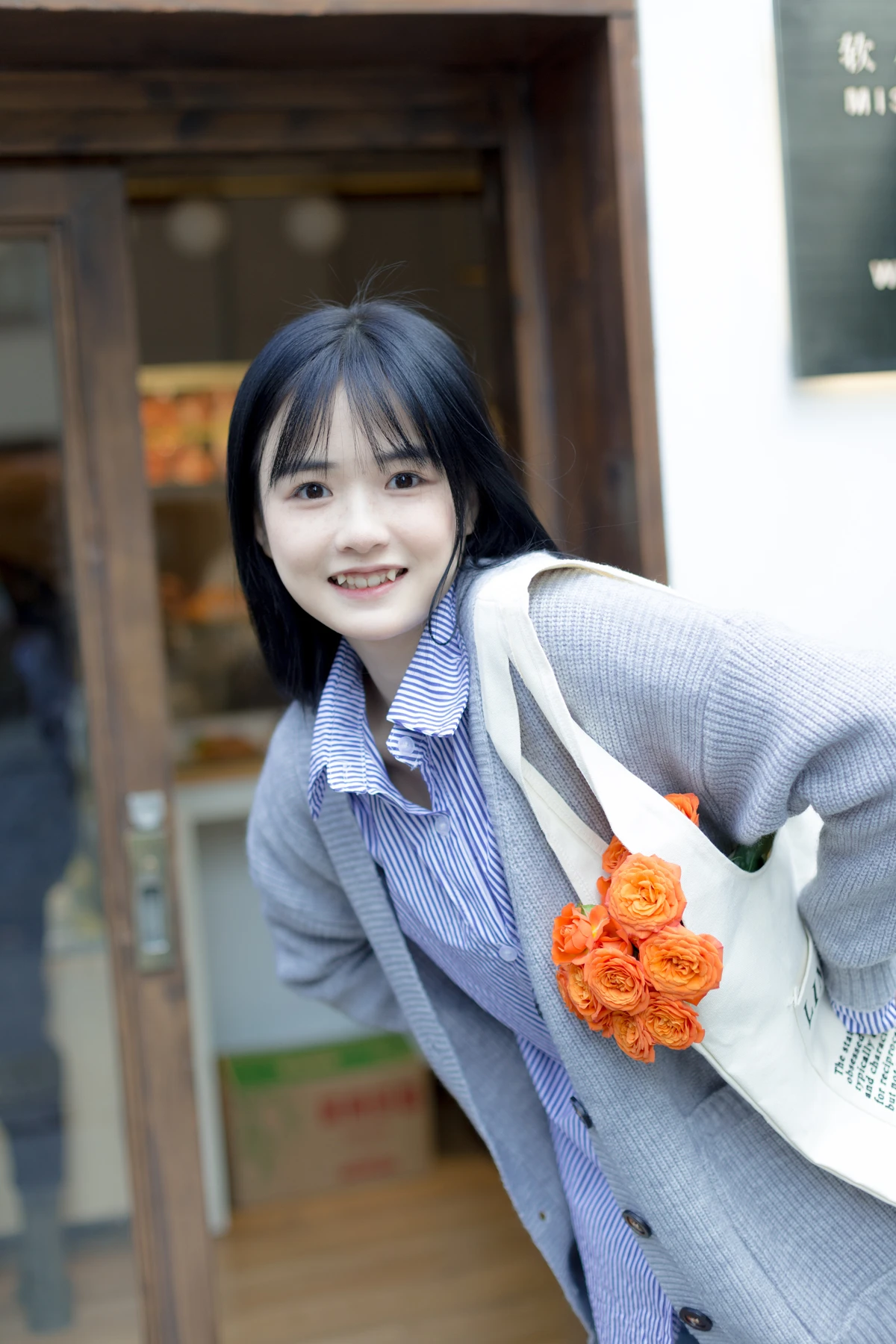 [YITUYU] 2023.02.01 Vol.2943 Bread and Flowers Xiaoyi sister cute#[28P]-5