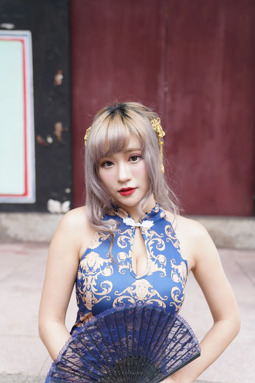 [Mzsock] NO.149 Xue Kaiyun blue flower short cheongsam with high heels and beautiful legs street photography#[105P]-6