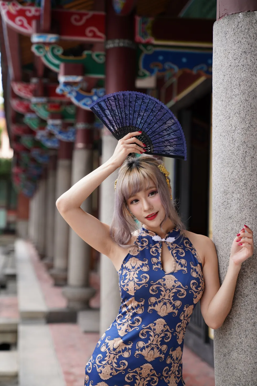 [Mzsock] NO.149 Xue Kaiyun blue flower short cheongsam with high heels and beautiful legs street photography#[105P]-7