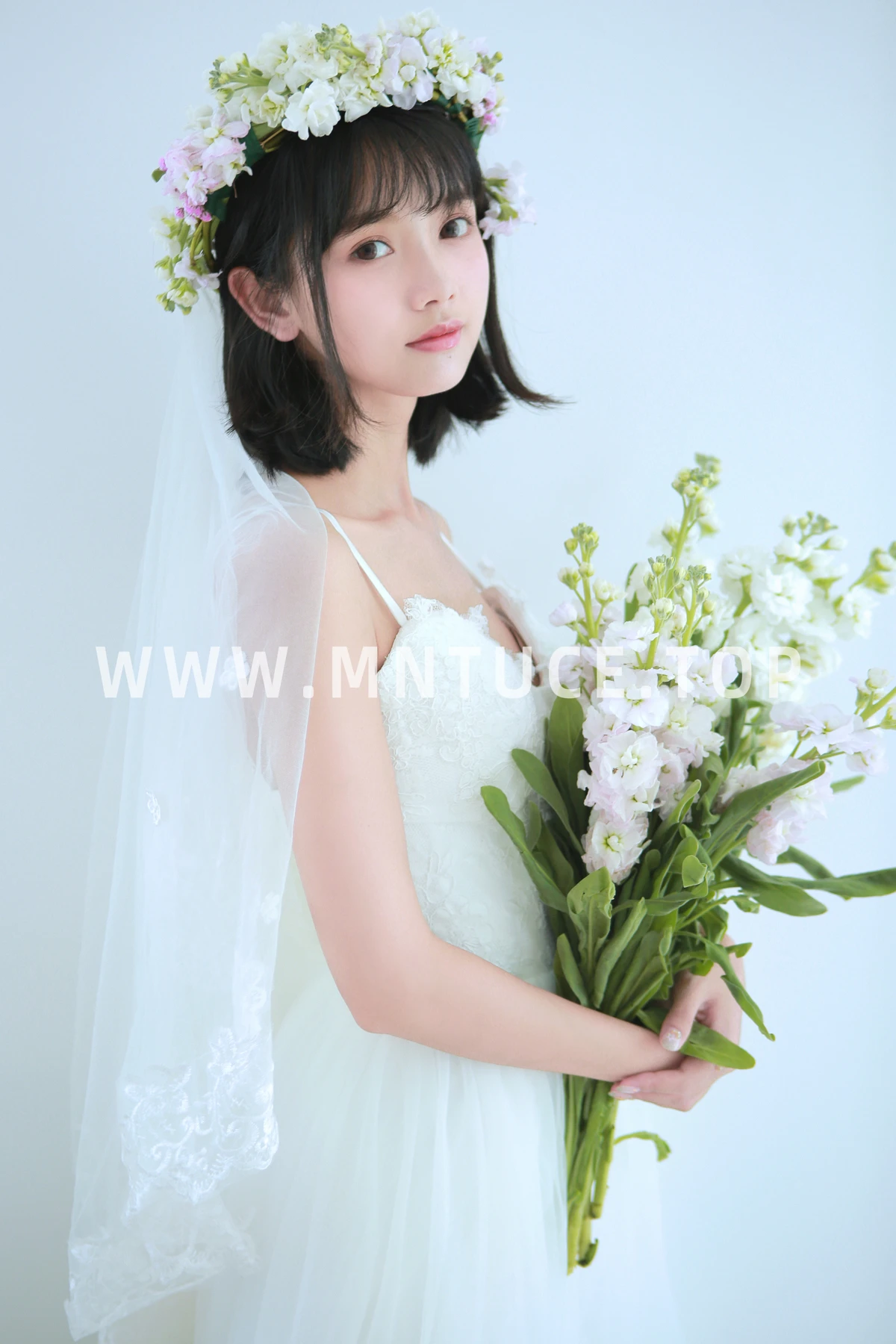 [YITUYU] 2023.01.10 Vol.2880 – The wedding veil of flowers Mao Zizi#[22P]-1