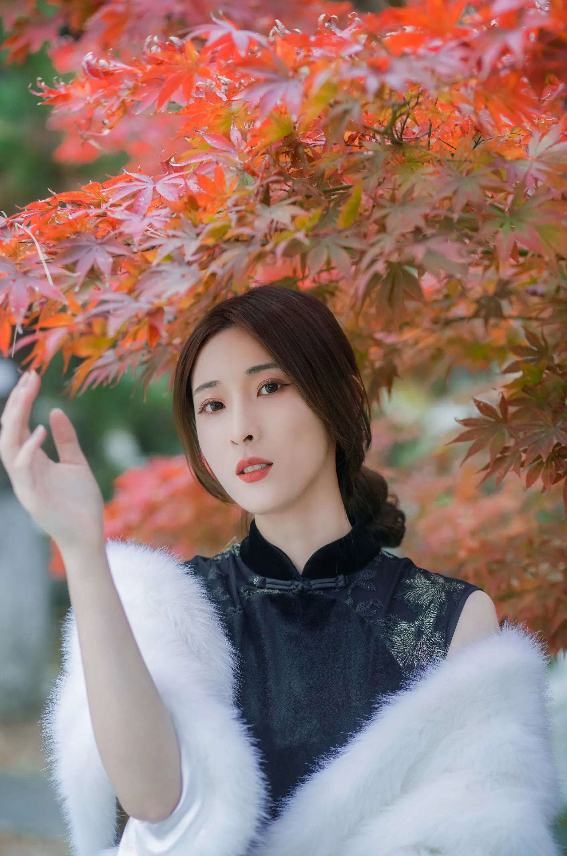 [YITUYU] 2022.12.05 Vol.2603 – Red Maple Ayin#[23P]-2