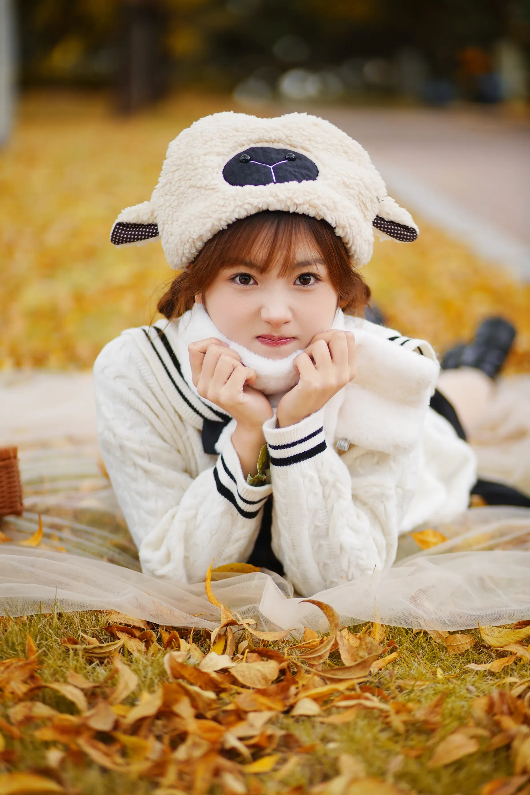 [YITUYU] 2022.11.28 Vol.2552 – Autumn Outing -Fried chicken and ice coke-#[27P]-2