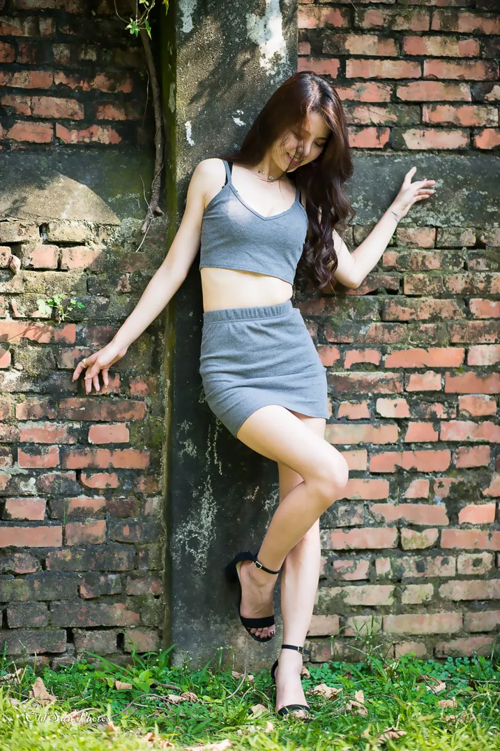 [Mzsock] NO.154 Debby Chiu belly-revealing short skirt with high legs street photography#[105P]-3