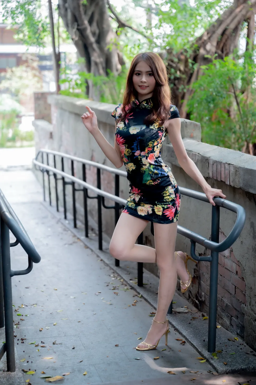 [Mzsock] NO.202 He Jiaxin black flower short cheongsam stockings high heels beautiful legs street photography#[97P]-7