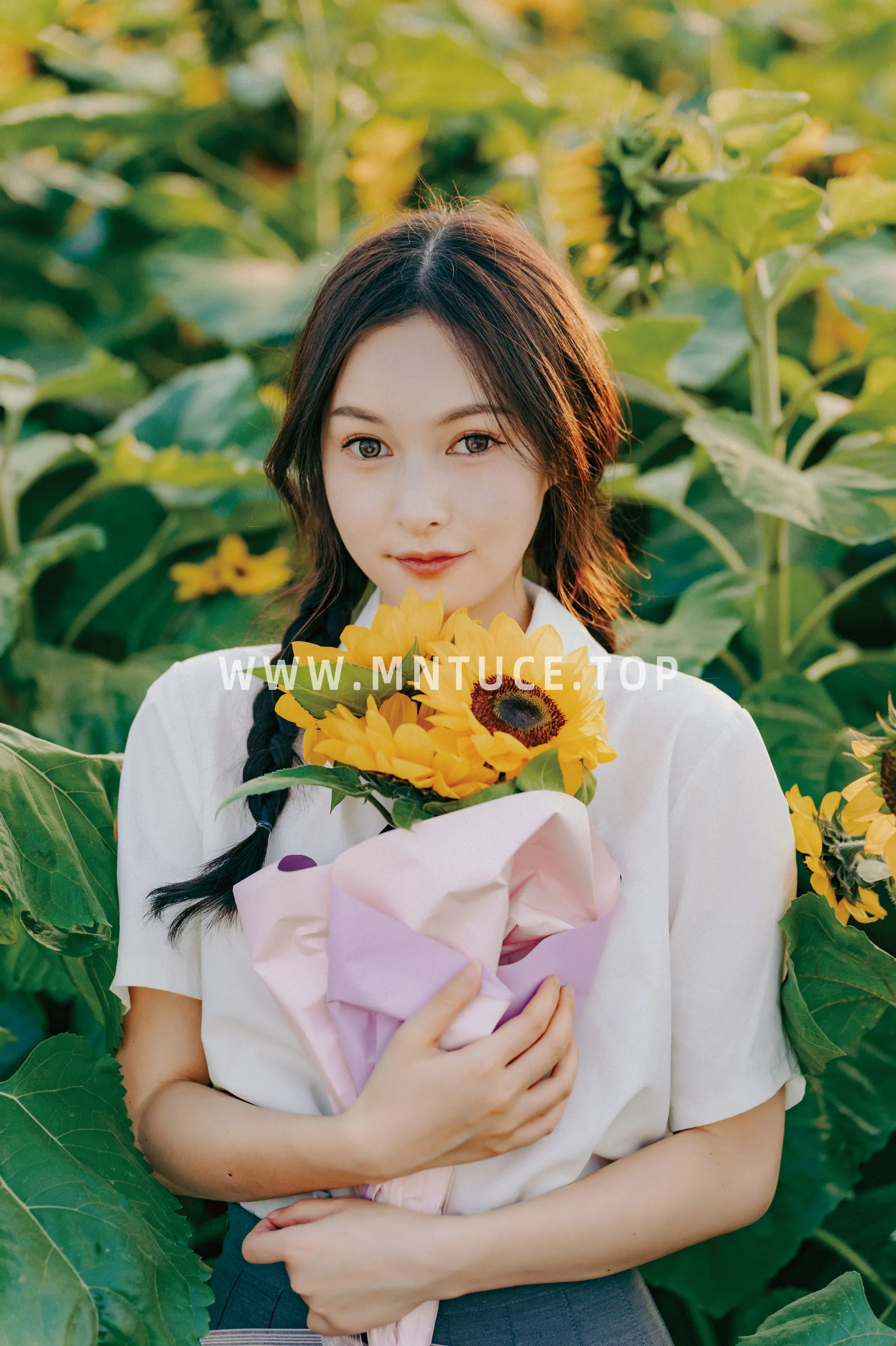 [YITUYU] 2022.12.07 Vol.2621 – Autumn of Sunflowers Huang Shuqi_suki#[22P]-8