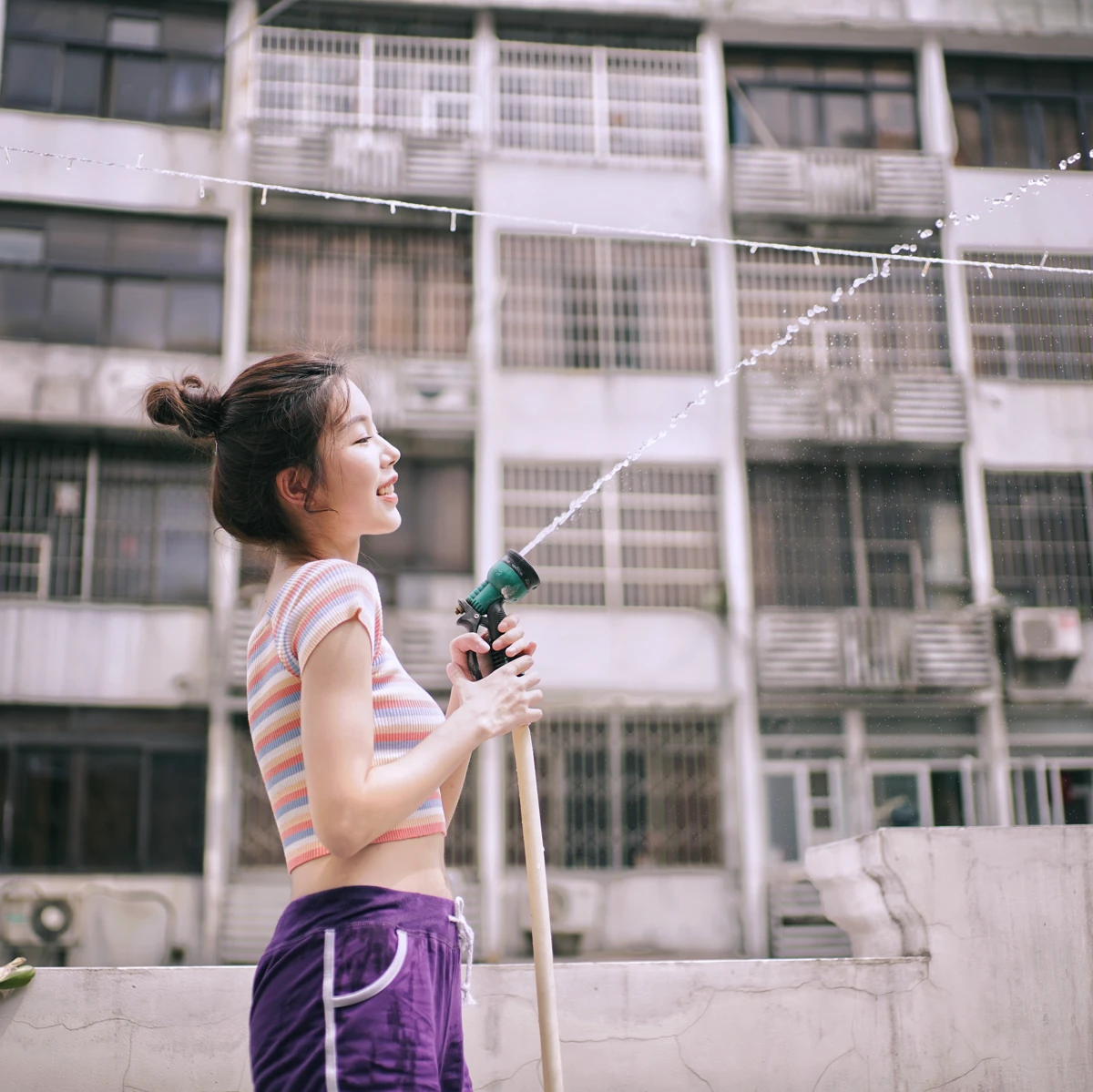 [YITUYU] 2023.01.05 Vol.2843 – The Water Gun Girl on the Rooftop circle#[25P]-8