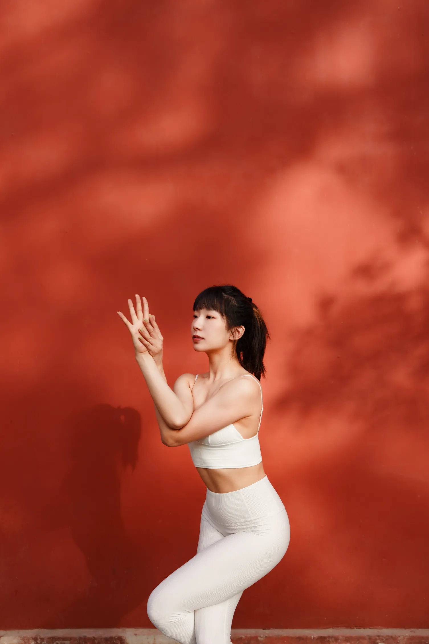 [YITUYU] 2022.12.01 Vol.2575 – Yoga and Red Wall Mengmeng#[23P]-3