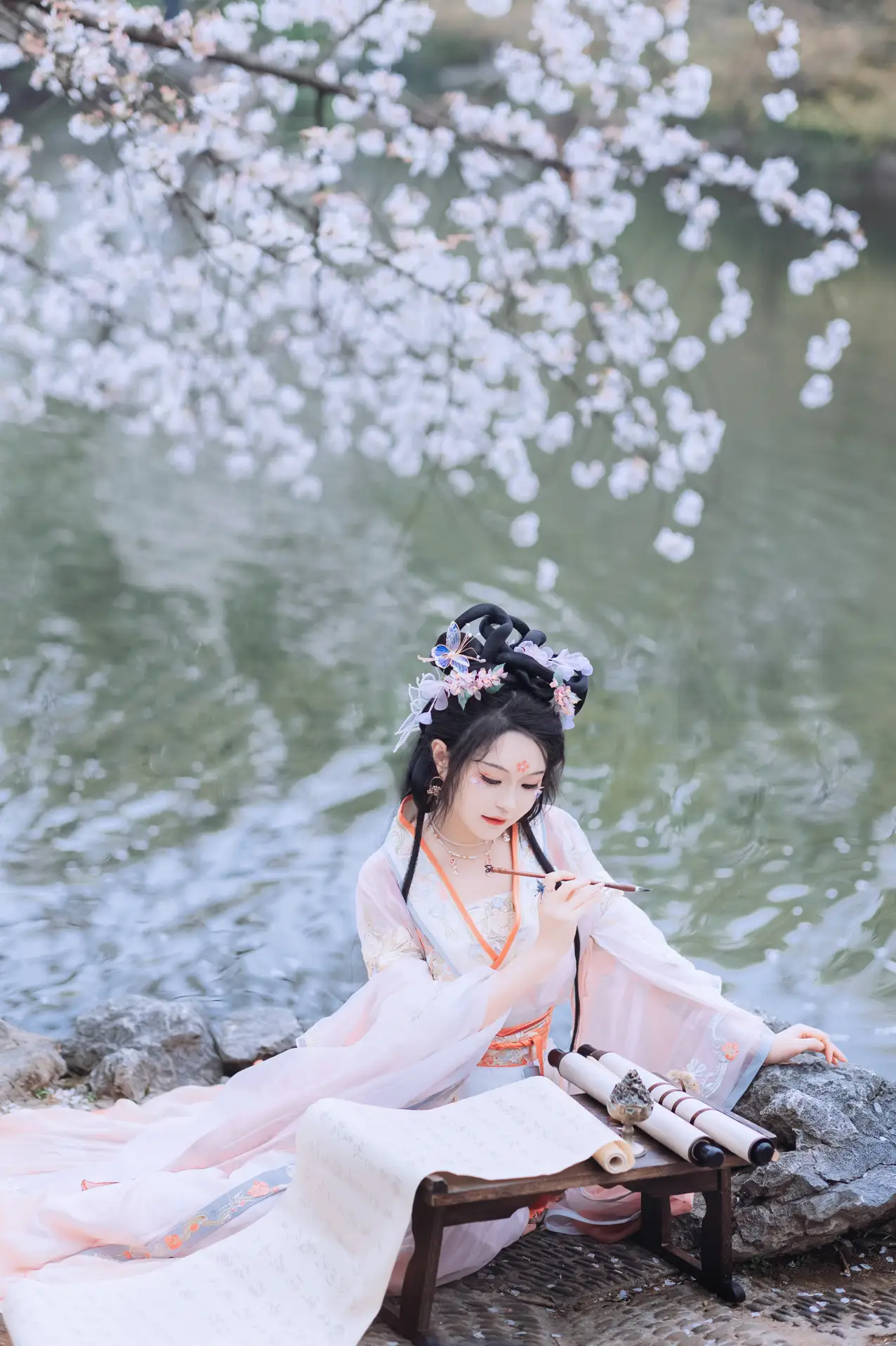 [YITUYU] 2022.06.24 Vol.1273 – Cherry blossom viewing in early spring Lulu haley#[43P]-10