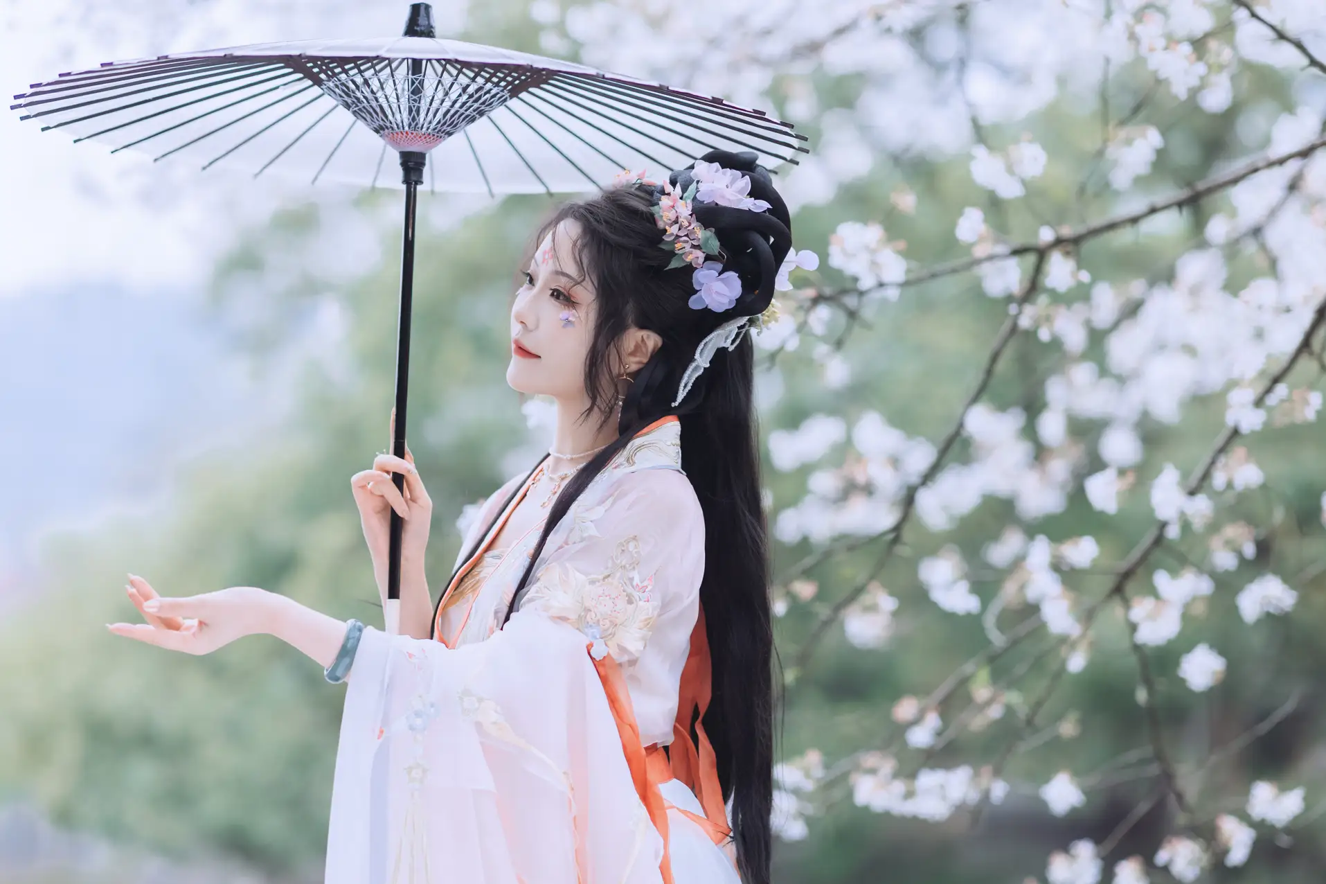 [YITUYU] 2022.06.24 Vol.1273 – Cherry blossom viewing in early spring Lulu haley#[43P]-3