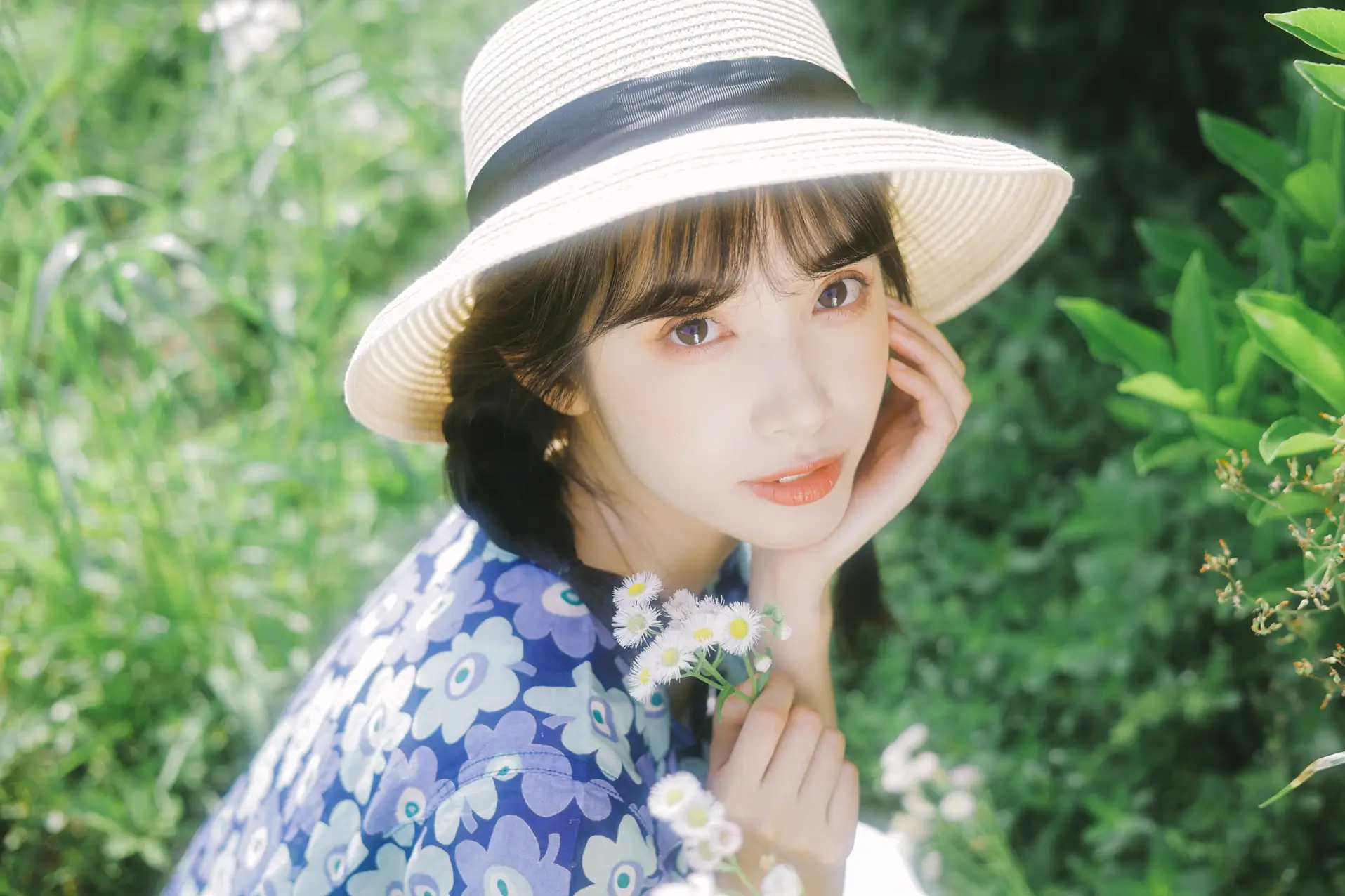 [YITUYU] 2022.07.06 Vol.1393 – The sea of flowers in early summer An Ameng cub#[35P]-4