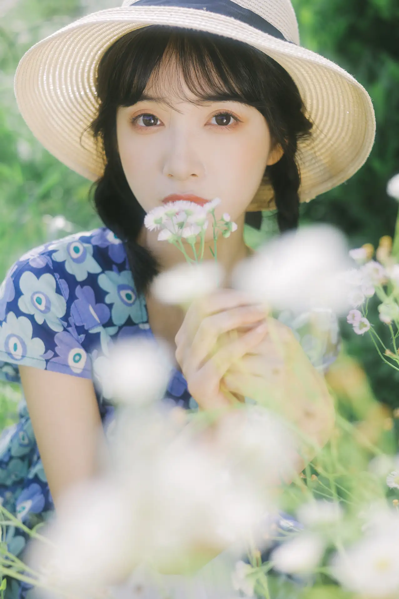 [YITUYU] 2022.07.06 Vol.1393 – The sea of flowers in early summer An Ameng cub#[35P]-1