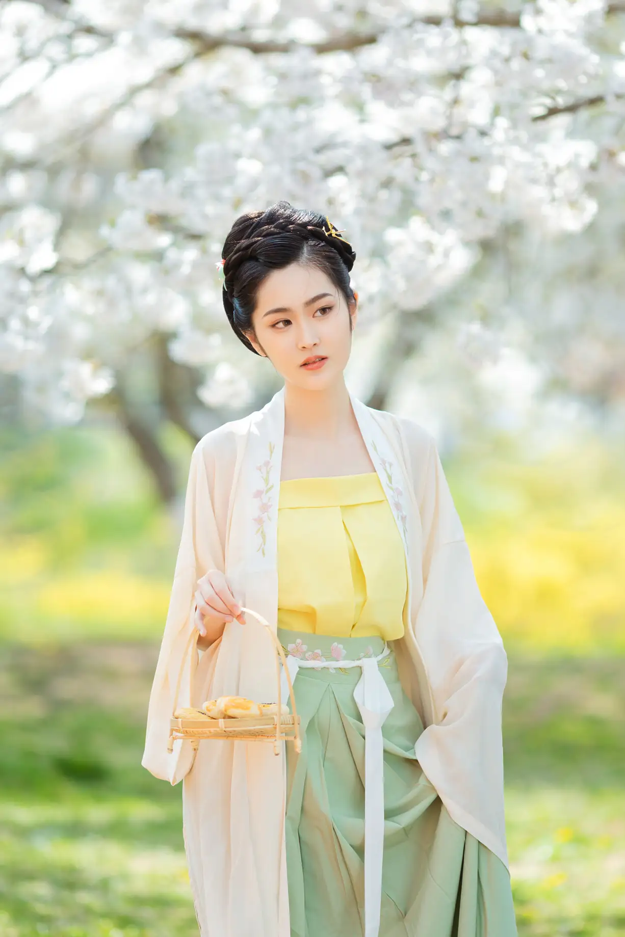 [YITUYU] 2022.07.06 Vol.1398 – Cherry Blossoms Bloom It's MiN#[22P]-1