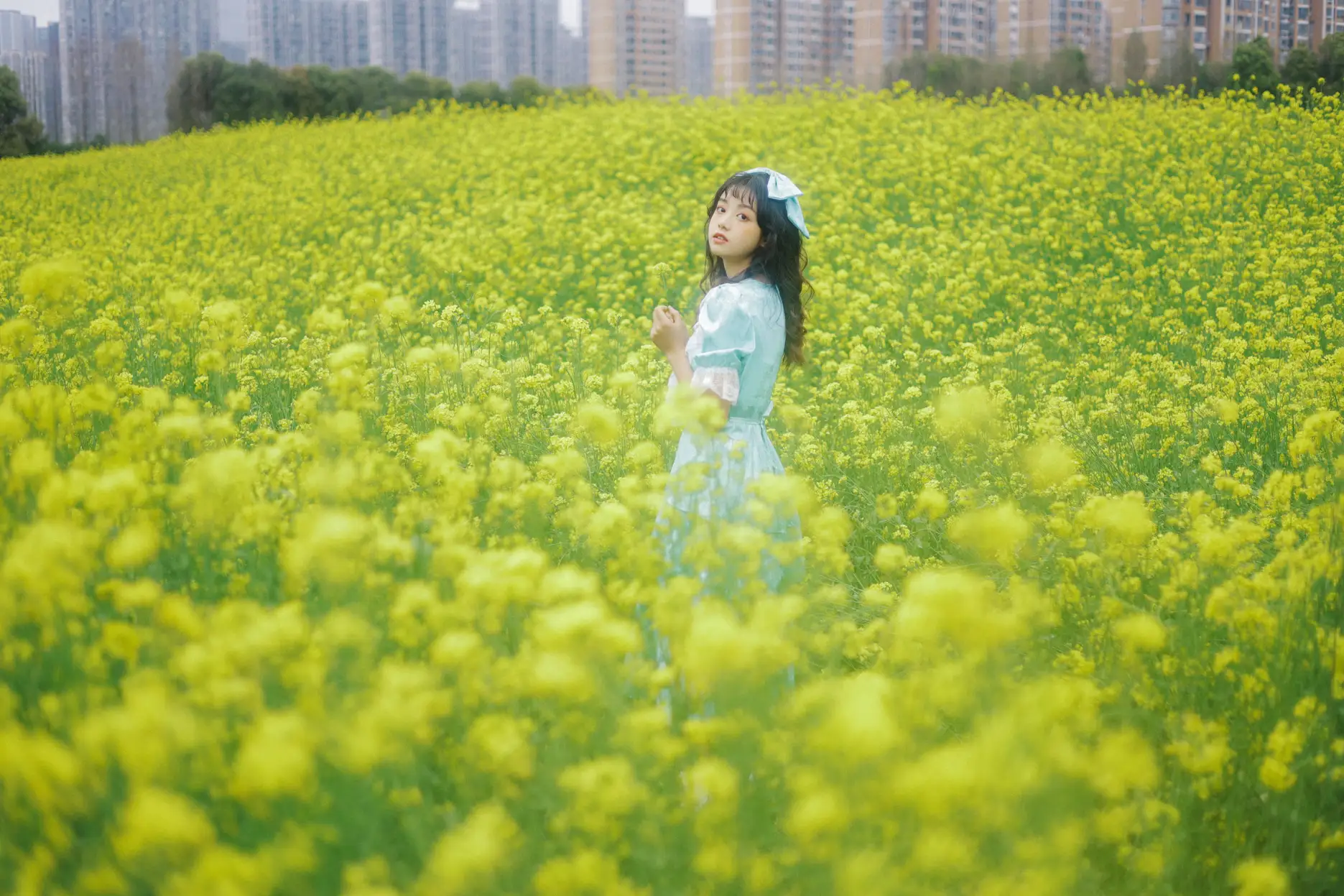 [YITUYU] 2022.05.26 Vol.0990 – Sea of Yellow Flowers flourishing#[24P]-6