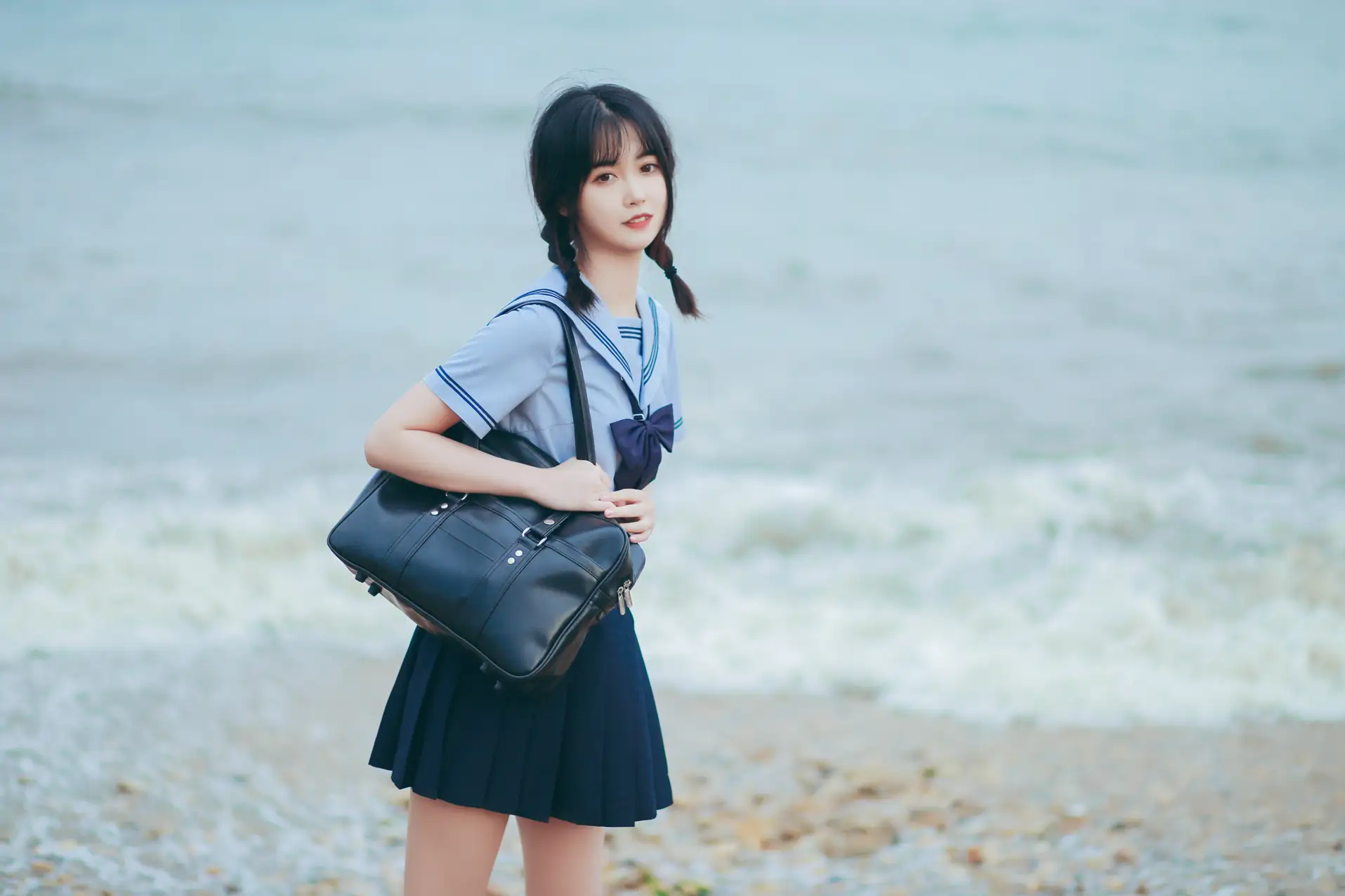 [YITUYU] 2022.07.28 Vol.1565 – Girl at the Summer Beach Light cherry blossom#[26P]-1