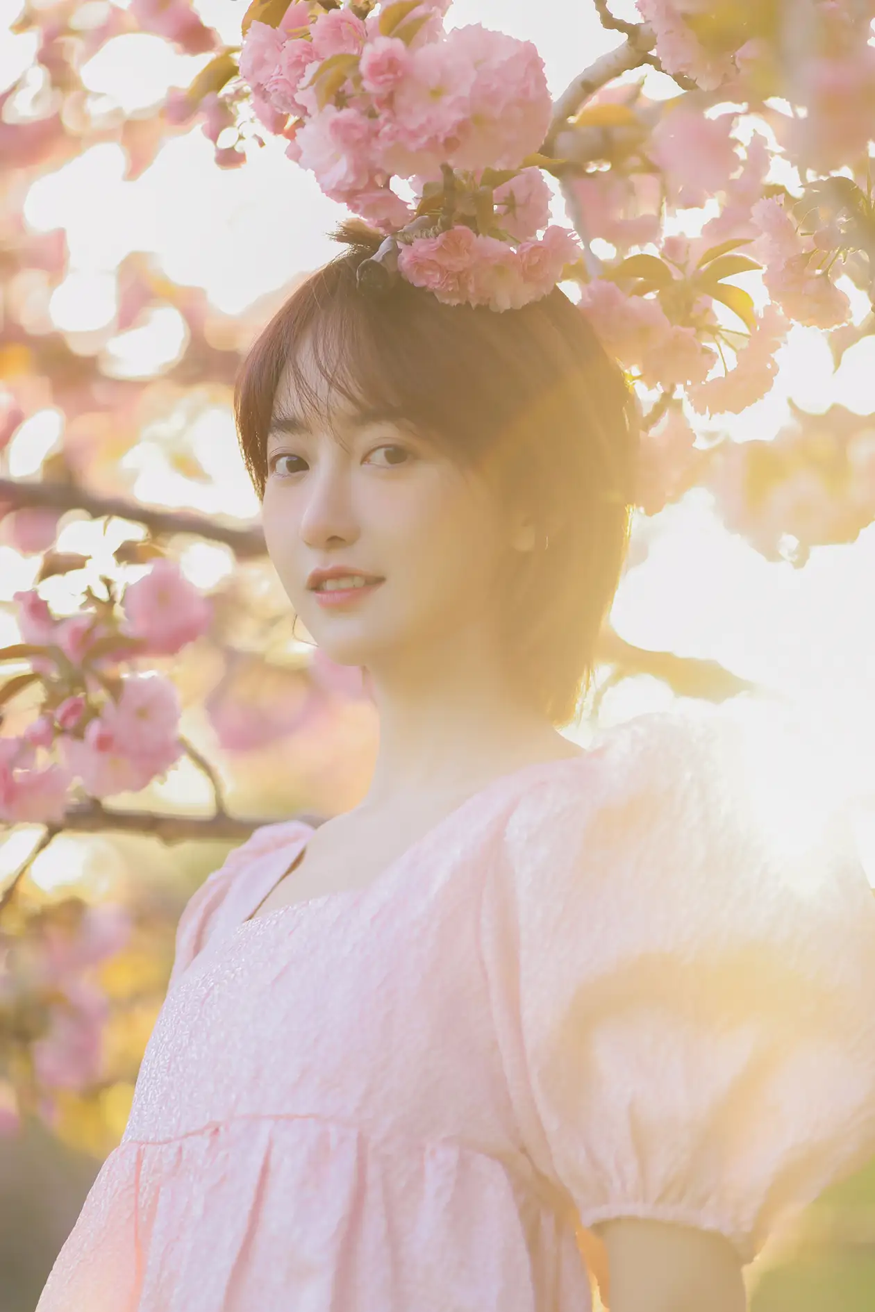 [YITUYU] 2022.07.08 Vol.1421 – Sakura Fall Cheng Fan#[21P]-1