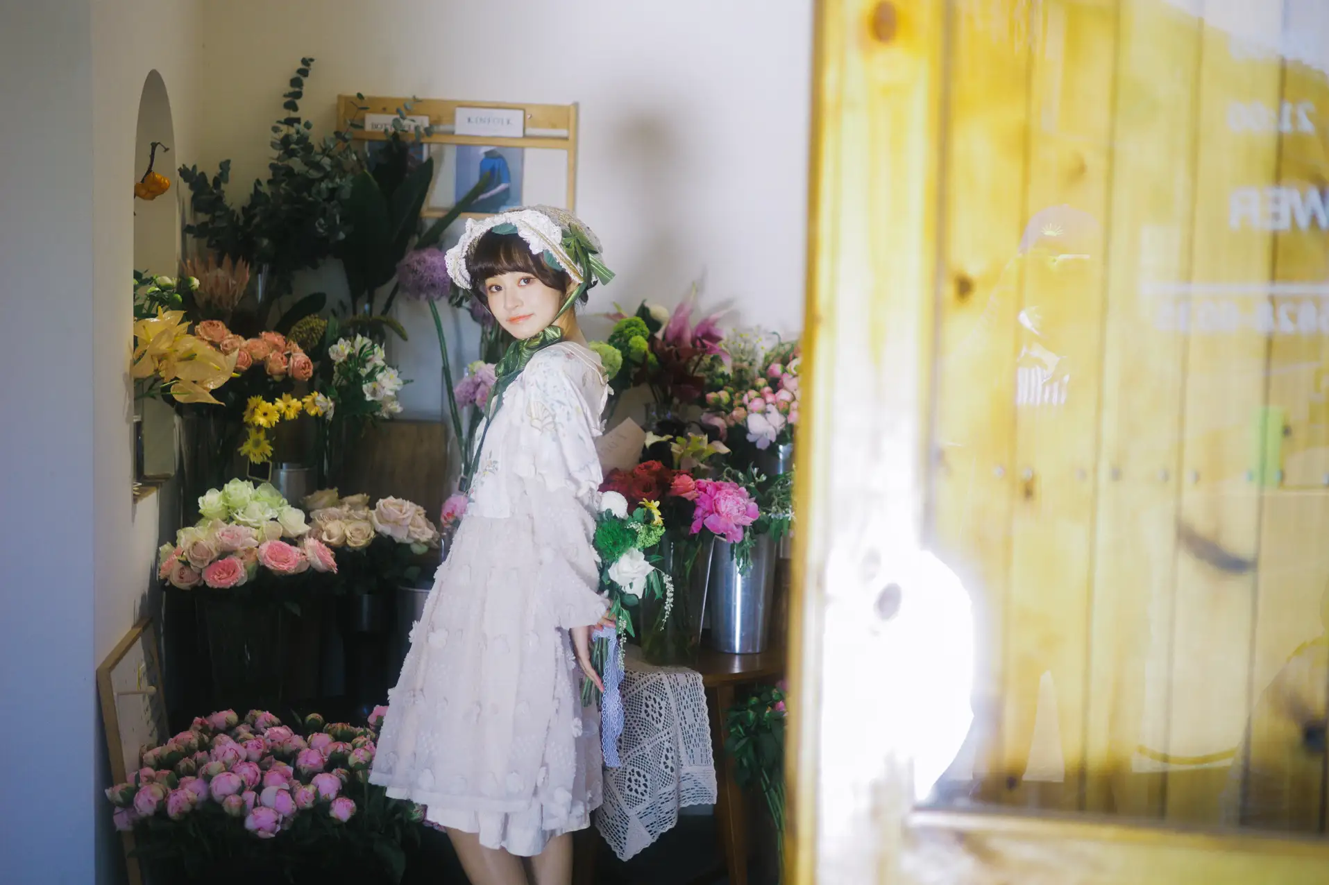 [YITUYU] 2022.07.18 Vol.1512 – Flower House Girl Binaural ZiCe#[40P]-4