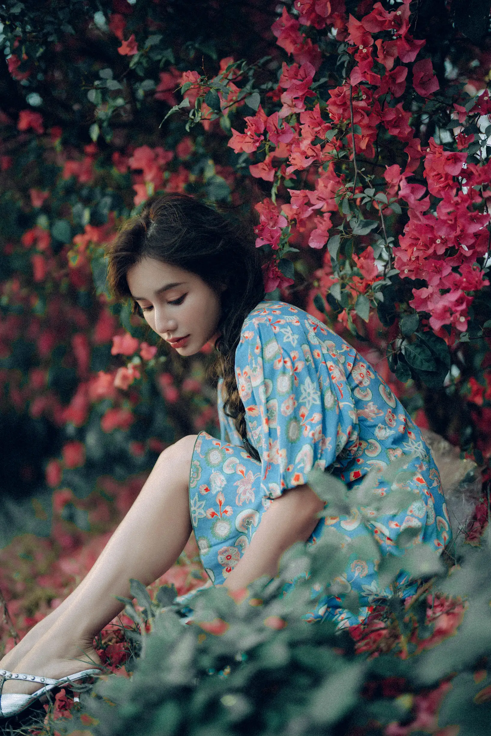 [YITUYU] 2022.06.25 Vol.1282 – Glowing hair, the goddess under the bougainvillea waterfall Classmate Shuwen#[55P]-3