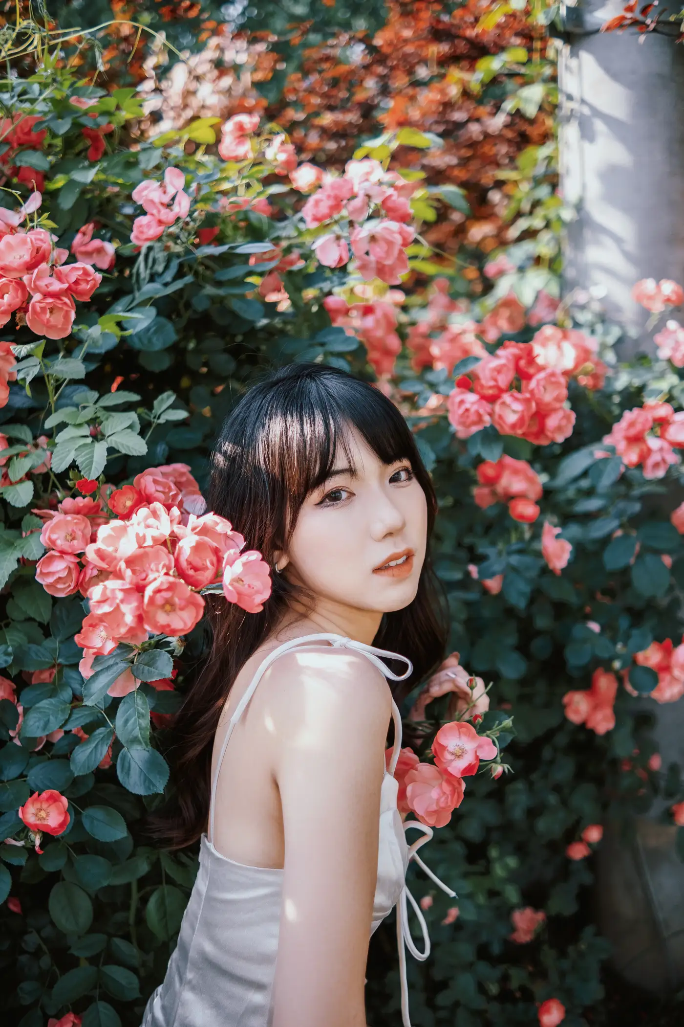 [YITUYU] 2022.06.10 Vol.1137 – Under the Roses Yiyi#[25P]-4