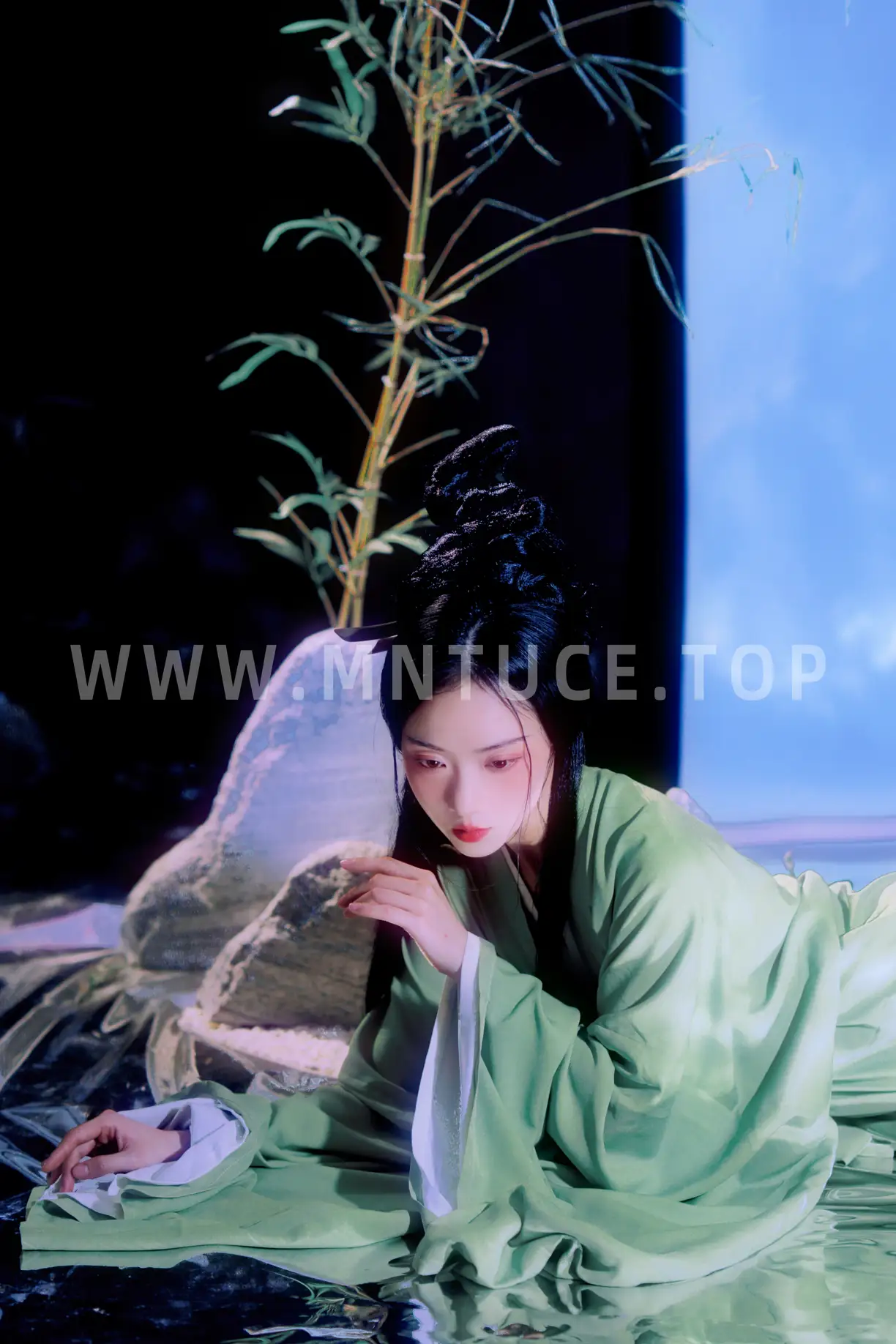 [YITUYU] 2022.11.14 Vol.2440 – Bamboo Personification Gu Xiaotong#[20P]-4